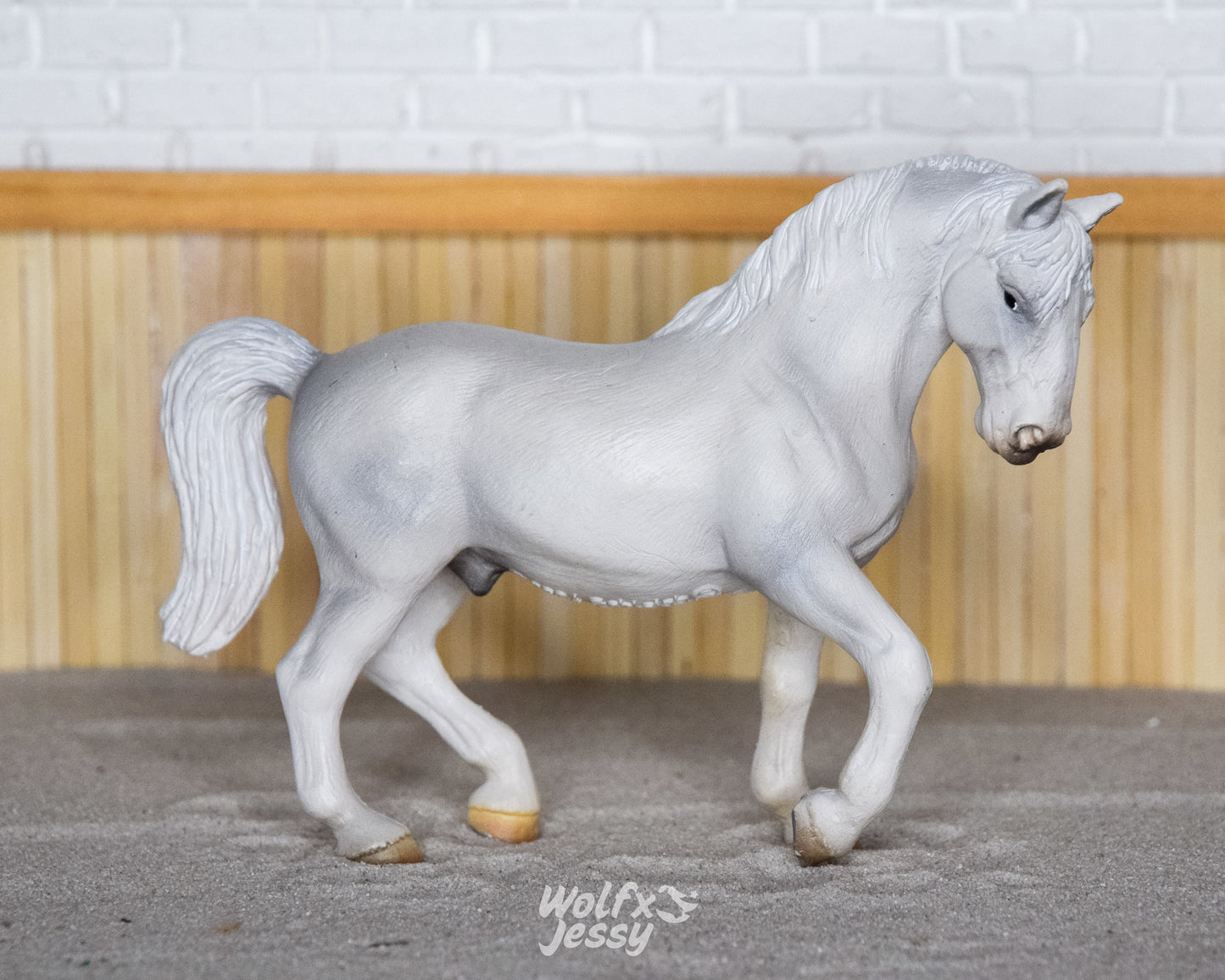 13293 Lipizzaner ruin