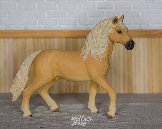 42431 Andalusiër hengst uit set